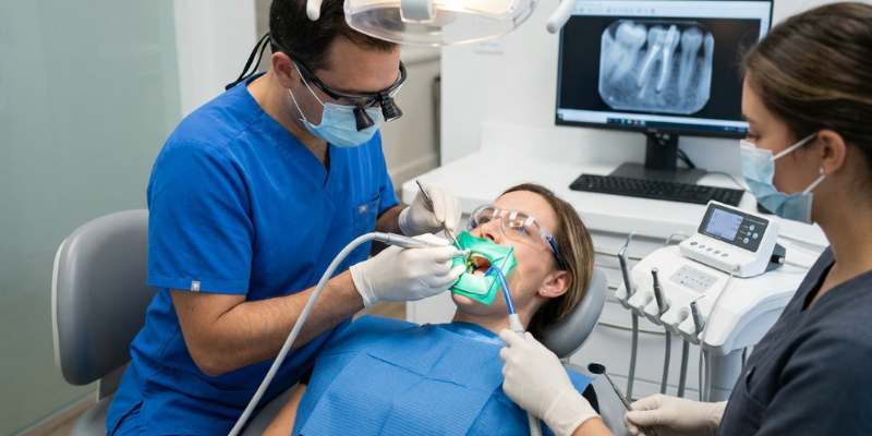 General Dentist Davanagere providing professional oral dental treatment